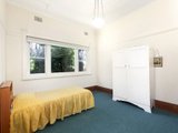 https://images.listonce.com.au/custom/160x/listings/20-tennyson-avenue-caulfield-north-vic-3161/530/01633530_img_05.jpg?YhpYe56sKzQ