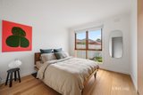 https://images.listonce.com.au/custom/160x/listings/20-tharratt-street-thornbury-vic-3071/547/01911547_img_01.jpg?EFzEUnEntS4