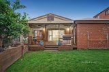 https://images.listonce.com.au/custom/160x/listings/20-thomas-arnold-avenue-glen-waverley-vic-3150/075/01302075_img_13.jpg?e9M8MsDH-v0