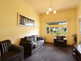 https://images.listonce.com.au/custom/160x/listings/20-thorne-street-east-geelong-vic-3219/740/01699740_img_02.jpg?lk3-X8-syUE