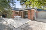 https://images.listonce.com.au/custom/160x/listings/20-timms-avenue-croydon-vic-3136/116/01598116_img_10.jpg?zCB_803nTfE