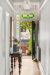 https://images.listonce.com.au/custom/160x/listings/20-tooronga-road-malvern-east-vic-3145/374/01956374_img_04.jpg?I9hYt0L7Lhg