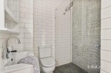 https://images.listonce.com.au/custom/160x/listings/20-tooronga-road-malvern-east-vic-3145/374/01956374_img_08.jpg?LM2jEPrc-4c