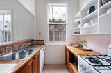 https://images.listonce.com.au/custom/160x/listings/20-union-street-kew-vic-3101/877/01116877_img_05.jpg?rVep3N01U9c