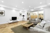 https://images.listonce.com.au/custom/160x/listings/20-valda-avenue-mont-albert-north-vic-3129/776/01684776_img_03.jpg?Dm1OdlGVT08
