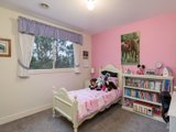 https://images.listonce.com.au/custom/160x/listings/20-valley-park-drive-mooroolbark-vic-3138/244/01524244_img_12.jpg?32AB8n8L628