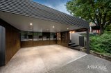 https://images.listonce.com.au/custom/160x/listings/20-valley-view-road-glen-iris-vic-3146/596/01843596_img_15.jpg?eZztcIJBd-w