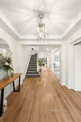 https://images.listonce.com.au/custom/160x/listings/20-vernon-street-croydon-vic-3136/742/01720742_img_03.jpg?vylYw9IMj9M