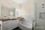 https://images.listonce.com.au/custom/160x/listings/20-wahroongaa-road-murrumbeena-vic-3163/449/01913449_img_13.jpg?DPaOrtbriAk