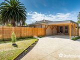 https://images.listonce.com.au/custom/160x/listings/20-wandana-street-mooroolbark-vic-3138/501/01526501_img_13.jpg?fIi8XgiFHME