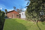 https://images.listonce.com.au/custom/160x/listings/20-washington-lane-woodend-vic-3442/666/00682666_img_08.jpg?hl7lNlKrUVo