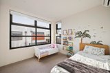https://images.listonce.com.au/custom/160x/listings/20-waterline-place-williamstown-vic-3016/117/01727117_img_10.jpg?-cY7nT2ibiI