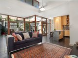 https://images.listonce.com.au/custom/160x/listings/20-wave-street-elwood-vic-3184/644/01794644_img_05.jpg?suMsabLn-IM