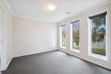 https://images.listonce.com.au/custom/160x/listings/20-whidburn-place-sebastopol-vic-3356/358/01590358_img_02.jpg?1M35W9LhMxA