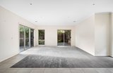 https://images.listonce.com.au/custom/160x/listings/20-williams-road-mooroolbark-vic-3138/271/01975271_img_02.jpg?CEACVunn8MU