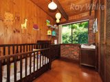 https://images.listonce.com.au/custom/160x/listings/20-wylie-road-silvan-vic-3795/115/01870115_img_13.jpg?8UrDcJ7Z-Nw