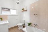 https://images.listonce.com.au/custom/160x/listings/20-zander-avenue-nunawading-vic-3131/554/01752554_img_10.jpg?vNHjbEIxdBY