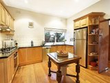 https://images.listonce.com.au/custom/160x/listings/200-doncaster-road-balwyn-north-vic-3104/187/01685187_img_03.jpg?BNR6Wkpzxp8