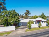 https://images.listonce.com.au/custom/160x/listings/200b-burnbank-street-lake-wendouree-vic-3350/134/00860134_img_17.jpg?BA3dPeUwYUQ