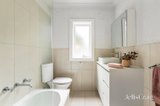 https://images.listonce.com.au/custom/160x/listings/20109-nimmo-street-middle-park-vic-3206/504/01929504_img_09.jpg?HtUdKY0_0qg