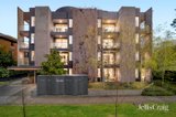 https://images.listonce.com.au/custom/160x/listings/20112-queen-street-blackburn-vic-3130/981/01956981_img_11.jpg?_83eCnumCoo