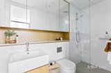 https://images.listonce.com.au/custom/160x/listings/20117-gordon-street-elsternwick-vic-3185/163/01942163_img_09.jpg?eogK0wMYOp0