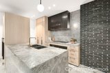 https://images.listonce.com.au/custom/160x/listings/2012-pine-avenue-elwood-vic-3184/911/01794911_img_06.jpg?7InEm8q65Ys