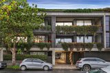 https://images.listonce.com.au/custom/160x/listings/2012-pine-avenue-elwood-vic-3184/911/01794911_img_15.jpg?xHj7GKIGvEk
