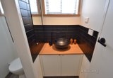 https://images.listonce.com.au/custom/160x/listings/20123-victoria-street-brunswick-east-vic-3057/106/01623106_img_03.jpg?VBckikA5hLk