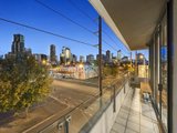 https://images.listonce.com.au/custom/160x/listings/201350-victoria-street-north-melbourne-vic-3051/638/00391638_img_07.jpg?Rar_r4mWESo