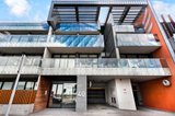 https://images.listonce.com.au/custom/160x/listings/20140-beach-street-port-melbourne-vic-3207/993/01731993_img_06.jpg?V_Fs3ie_eV0