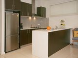 https://images.listonce.com.au/custom/160x/listings/201719-elgar-road-doncaster-vic-3108/131/01744131_img_03.jpg?ZGyRCPq1Vx4