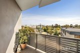 https://images.listonce.com.au/custom/160x/listings/2018-burrowes-street-ascot-vale-vic-3032/789/01900789_img_06.jpg?7j_jDdlsp9Q