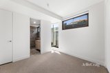 https://images.listonce.com.au/custom/160x/listings/20191-alexandra-avenue-south-yarra-vic-3141/168/01845168_img_08.jpg?gyzT2bXSChE
