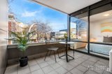 https://images.listonce.com.au/custom/160x/listings/20195-ormond-road-elwood-vic-3184/234/01780234_img_03.jpg?RFxEkVPcKF0