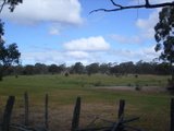 https://images.listonce.com.au/custom/160x/listings/202-sawmill-road-muckleford-vic-3451/388/00616388_img_02.jpg?zl2OwGImasg