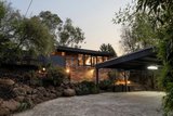 https://images.listonce.com.au/custom/160x/listings/202-templestowe-road-templestowe-lower-vic-3107/354/01979354_img_11.jpg?ulp8qarxCkQ