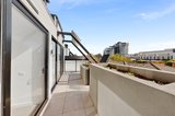 https://images.listonce.com.au/custom/160x/listings/2021110-dandenong-road-carnegie-vic-3163/347/01816347_img_09.jpg?u7ApAOkNxx0