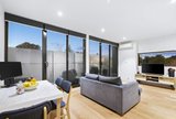 https://images.listonce.com.au/custom/160x/listings/202126-brighton-road-ripponlea-vic-3185/775/01717775_img_06.jpg?5AlEwjR1Xo4
