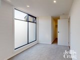 https://images.listonce.com.au/custom/160x/listings/2021282-toorak-road-camberwell-vic-3124/032/01747032_img_03.jpg?lhpBAOlpTFY
