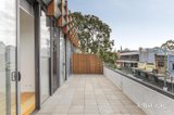 https://images.listonce.com.au/custom/160x/listings/202160-union-road-surrey-hills-vic-3127/108/01780108_img_06.jpg?CYzEtN-xWKg