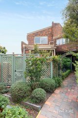 https://images.listonce.com.au/custom/160x/listings/2022-26-grattan-street-carlton-vic-3053/701/01865701_img_14.jpg?aDKNz5nQYNk