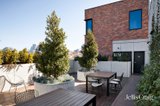https://images.listonce.com.au/custom/160x/listings/20220-peel-street-collingwood-vic-3066/623/01927623_img_12.jpg?Zai7SVw6sls