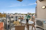 https://images.listonce.com.au/custom/160x/listings/20227-dickmann-street-richmond-vic-3121/588/01793588_img_04.jpg?UToNhRhspdU
