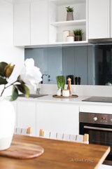 https://images.listonce.com.au/custom/160x/listings/20244-eastment-street-northcote-vic-3070/334/00823334_img_03.jpg?PqDxnNphBvs