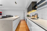https://images.listonce.com.au/custom/160x/listings/20255-wellington-st-st-kilda-vic-3182/895/01839895_img_06.jpg?jVP--5cHBpI