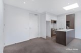 https://images.listonce.com.au/custom/160x/listings/20259-earl-street-kew-vic-3101/315/01062315_img_03.jpg?X0tBtj6zfPA