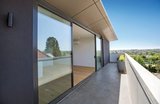 https://images.listonce.com.au/custom/160x/listings/202687-toorak-road-kooyong-vic-3144/184/01905184_img_08.jpg?Z2aIeaVKBgE