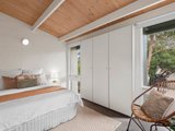https://images.listonce.com.au/custom/160x/listings/2027-29-montague-street-highton-vic-3216/347/01552347_img_05.jpg?_Jq5lYN5-Xg