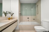 https://images.listonce.com.au/custom/160x/listings/202a86-bay-street-port-melbourne-vic-3207/600/01793600_img_11.jpg?e_-2jbLlrQk